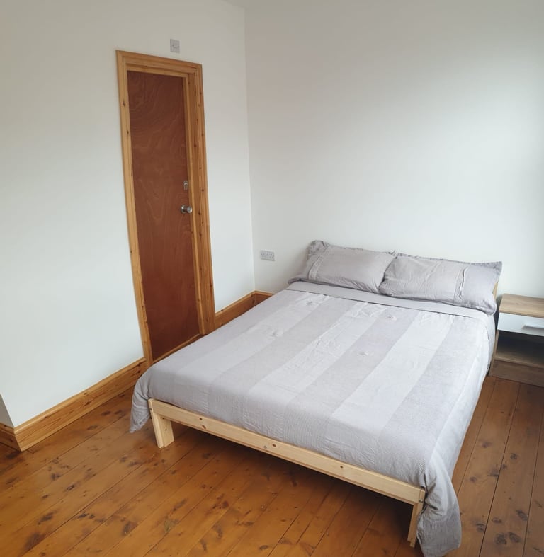 Ensuite Double Room - Shoreditch - All Inclusive
