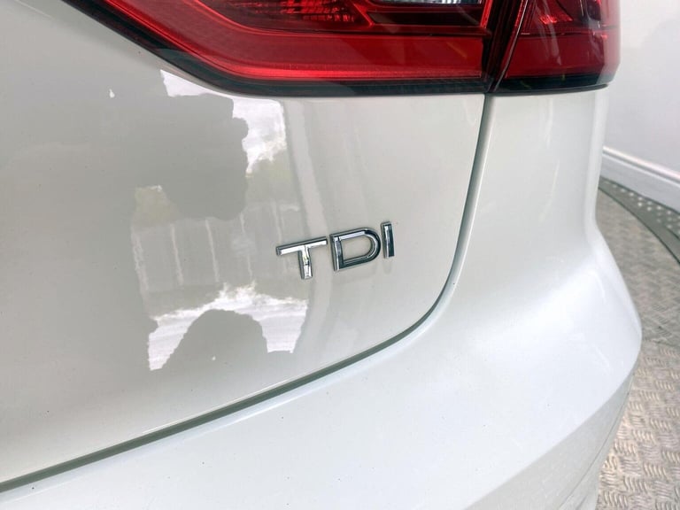 AUDI A3 1.6 TDI S line Euro 6 (s/s) 2dr 2015