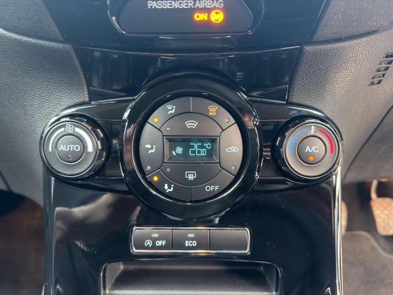 2016 Ford Fiesta 1.0 Fiesta Titanium X 5dr HATCHBACK Petrol Manual