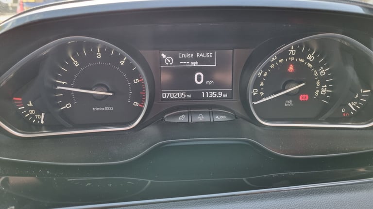 2014 Peugeot 208 1.4 HDi Allure 5dr HATCHBACK Diesel Manual