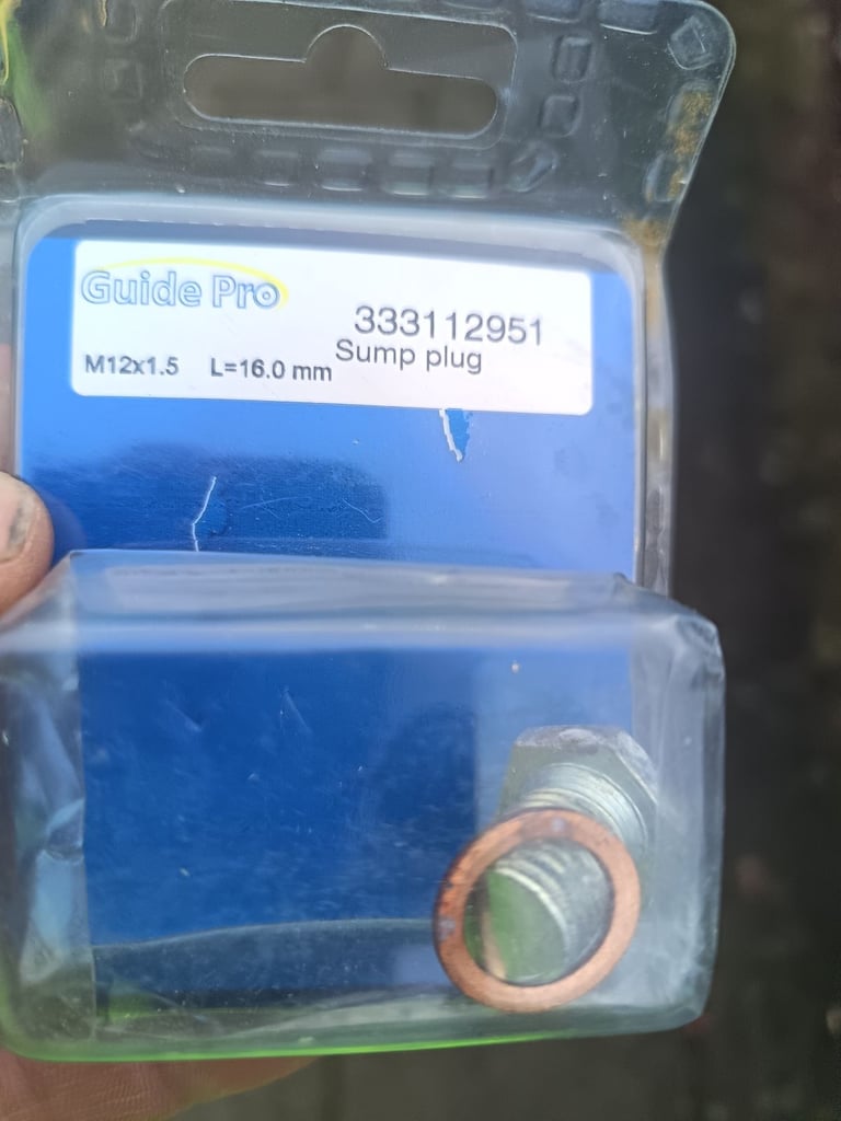 Bmw sump plug 