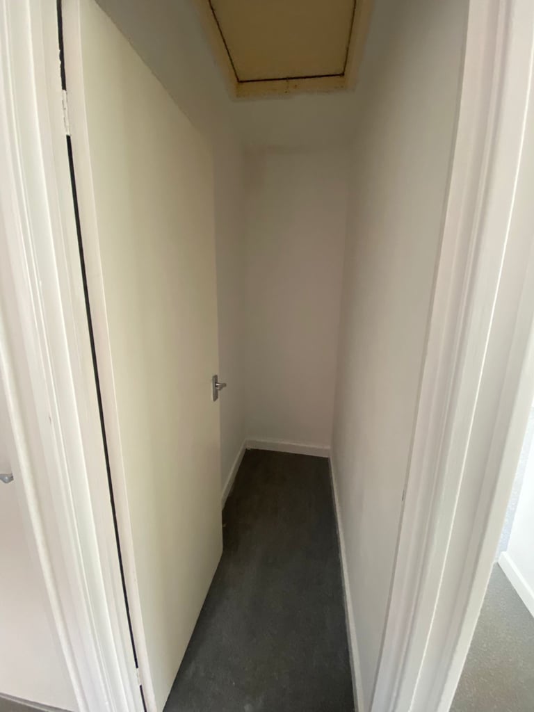 3 Bedroom Property For Sale - Clydach 