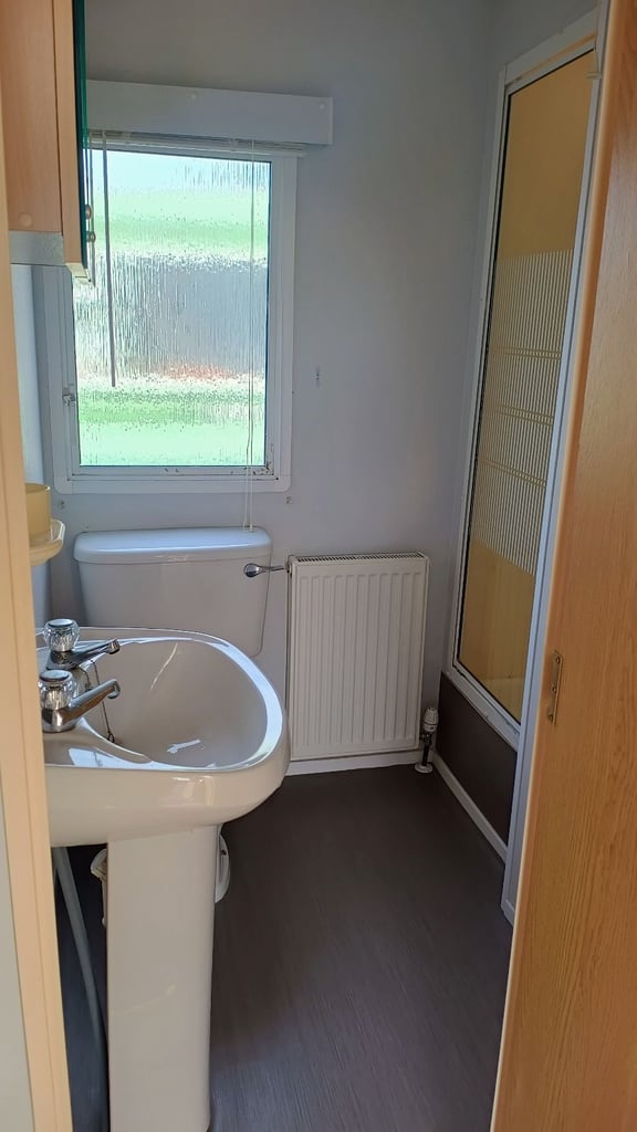 **Static caravan to rent long term**