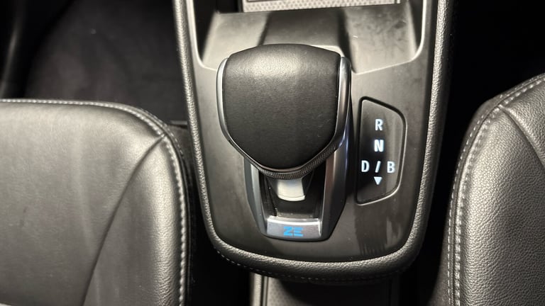 2022 Renault Zoe 100kW GT Line + R135 50kWh Rapid Charge 5dr Auto HATCHBACK ELECTRIC Automatic