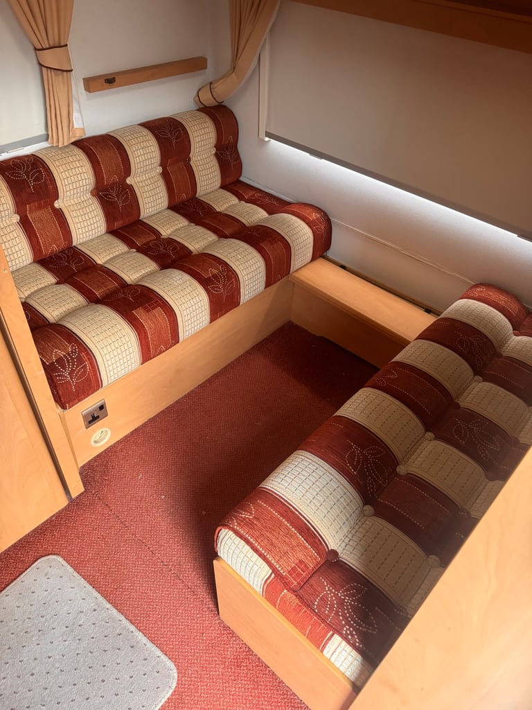 Lunar Lexon 2005 5 berth 