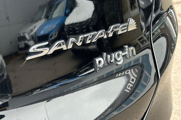 2021 Hyundai Santa Fe 1.6 TGDi Plug-in Hybrid Premium 5dr 4WD Auto Automatic Estate Petrol Parall...