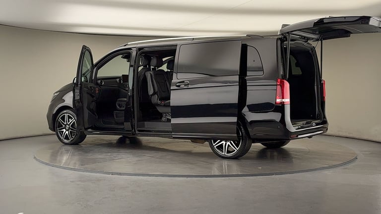 2023 Mercedes-Benz V-Class 2.0 V220d AMG Line MPV 5dr Diesel G-Tronic+ Euro 6 (s/s) XLWB (163 ps)...