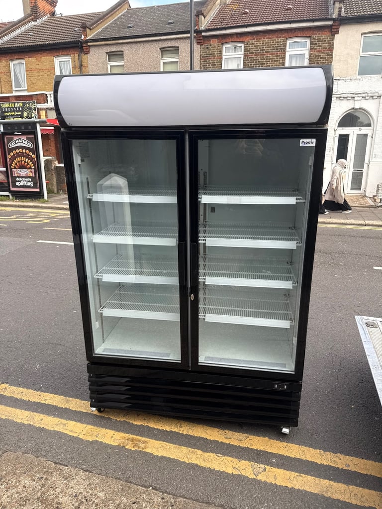 Commercial upright fridge or freezer display for shop cafe supermarket 