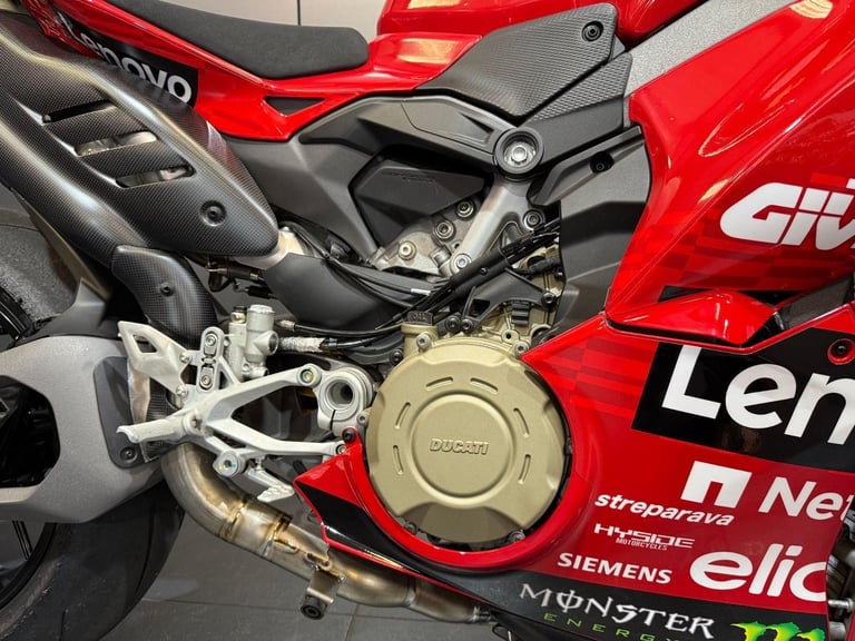 2025 Ducati Panigale V4 1103 Ducati Quick Shift up/down 2.0 Euro 5