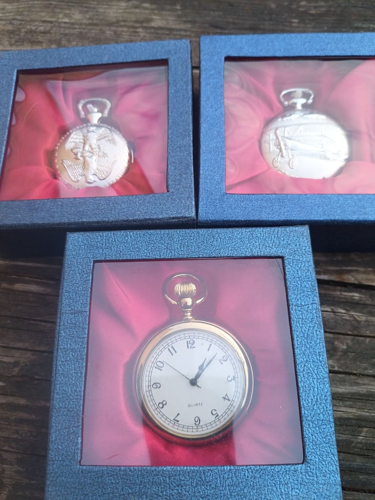 3X Brand new quartz pocket watches 