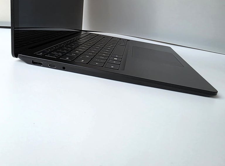 Microsoft Surface Laptop 3 TOUCH 2K i7 1065G7 16GB DDR4 256GB SSD Tablet