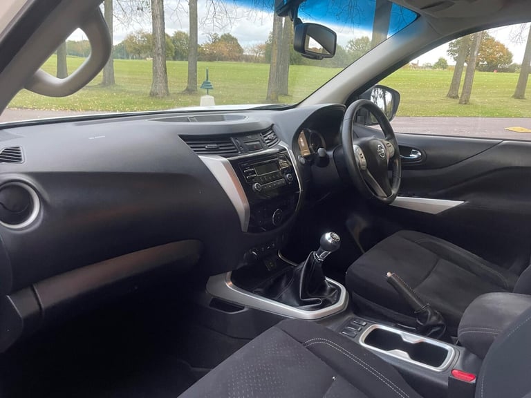 2016 Nissan Navara 2.3 dCi Acenta+ 4WD Euro 6 (s/s) 4dr PICK UP Diesel Manual