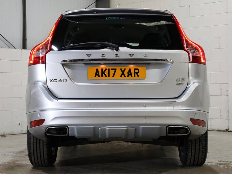 2017 Volvo XC60 D5 [220] SE Lux Nav 5dr AWD Geartronic ESTATE DIESEL Automatic