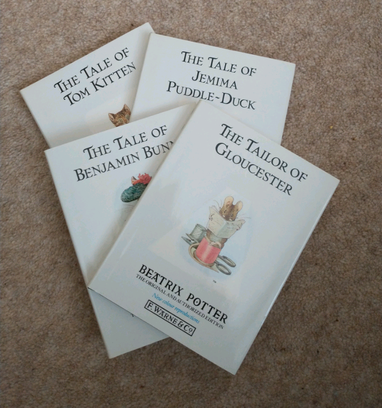Collect The World Of Beatrix Potter. Hand Knit Peter Rabbit