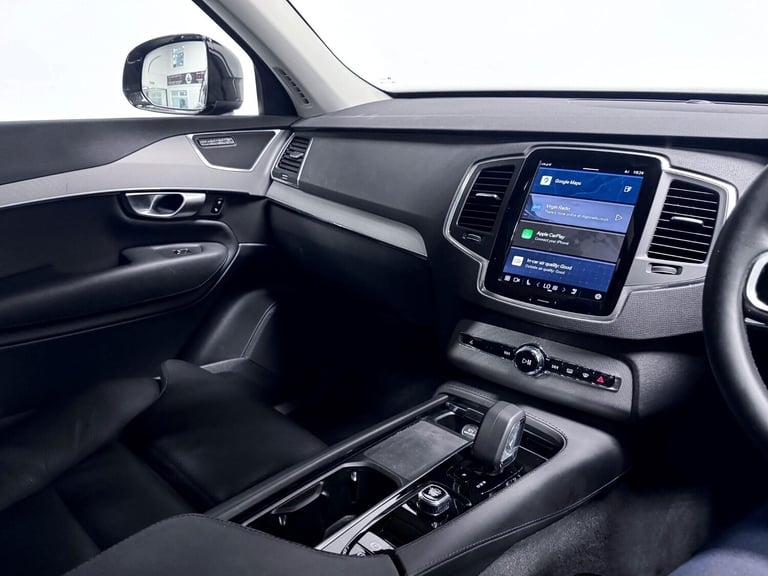 2023 Volvo XC90 Core Bright T8 (455 hp) ESTATE Petrol/Electric Hybrid Automatic