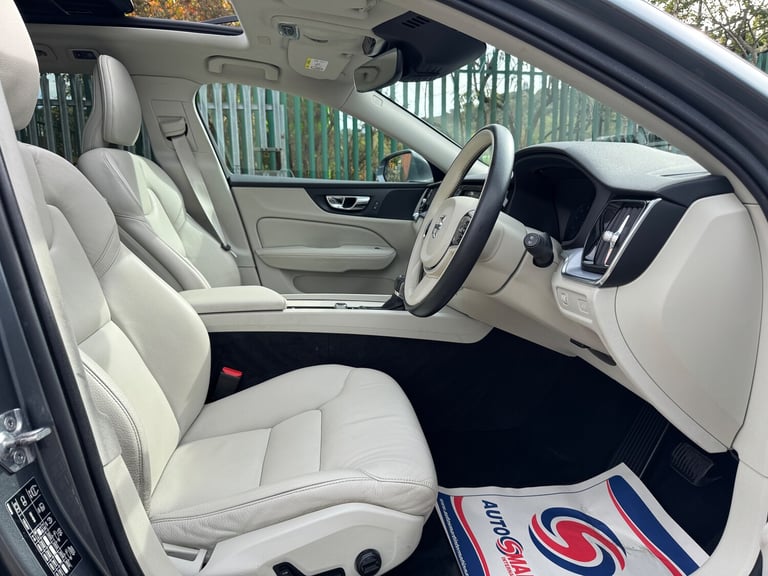 2019 Volvo V60 2.0 D4 Momentum Pro Estate 5dr Diesel Auto Euro 6 (s/s) (190 ps)