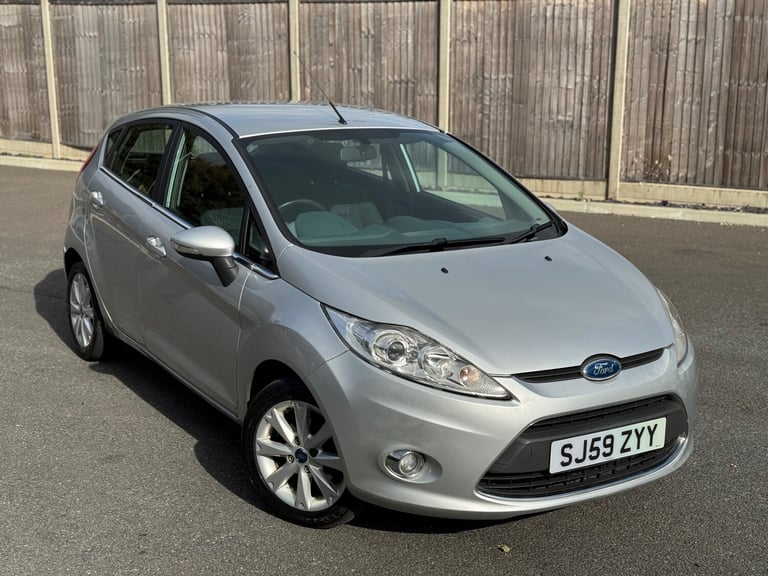 2009 Ford Fiesta 1.4 Zetec 5dr HATCHBACK Petrol Manual
