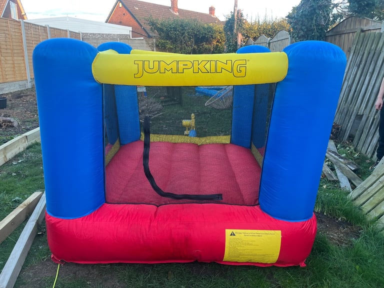 Bouncy castle 