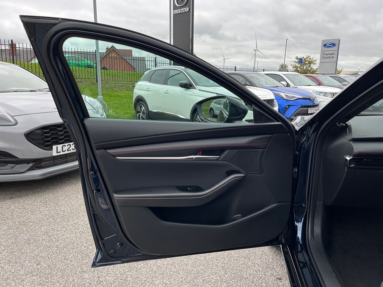 2025 Mazda Mazda3 2.0 e-Skyactiv X MHEV [186] Homura 5dr [Sunroof] Hatchback Manual