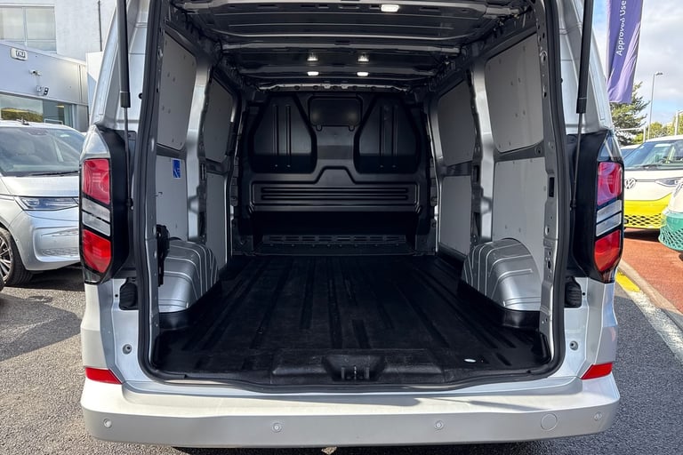 2024 Ford Transit Custom 2.0 EcoBlue 170ps H1 Van Limited Auto-Tailgate-NAV Van DIESEL Automatic