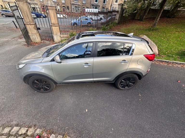 2015 Kia Sportage 2.0 CRDi KX-4 SUV 5dr Diesel Manual AWD Euro 5 (181 bhp) ESTATE Diesel Manual