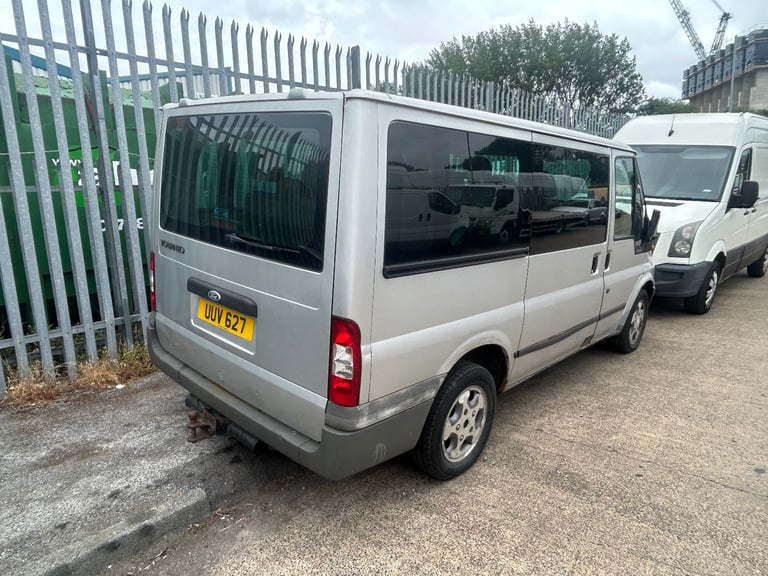 TRANSIT TOURNEO 9 SEATS MINIBUS