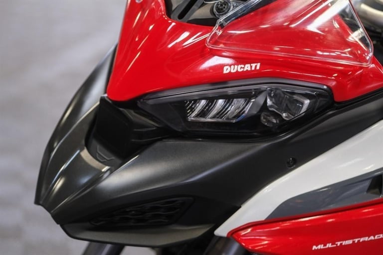 Ducati Multistrada V4 S Sport Includes Panniers