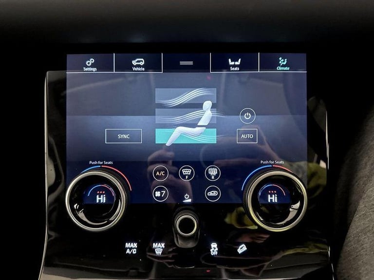 2020 Land Rover Range Rover Evoque 2.0 D240 MHEV SE Auto 4WD Euro 6 (s/s) 5dr Automatic SUV Diese...