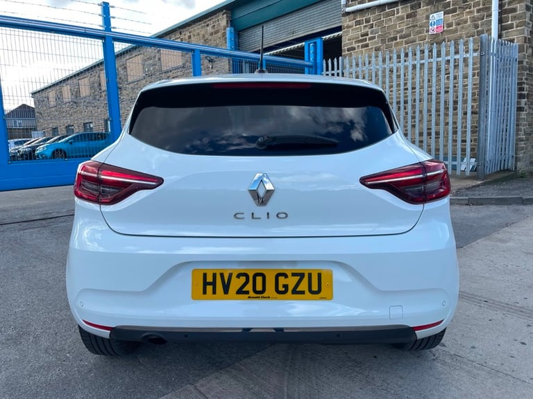 2020 Renault Clio ICONIC 1.5 DCI HATCHBACK Diesel Manual