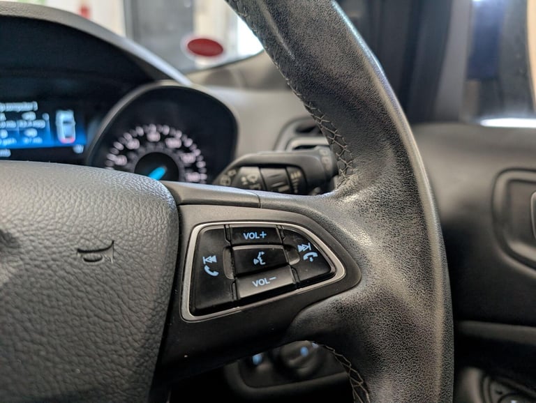 2017 Ford Kuga 2.0 TDCi EcoBlue ST-Line Euro 6 (s/s) 5dr HATCHBACK Diesel Manual