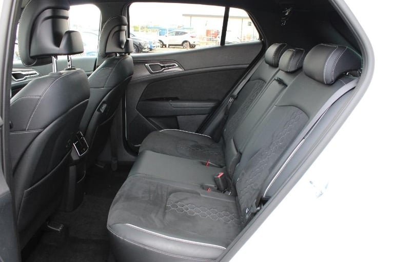 2024 Kia Sportage 1.6 T Gdi Mhev Gt Line Suv 5dr Petrol Hybrid Dct Euro 6 (s/s) (157 Bhp) ESTATE ...