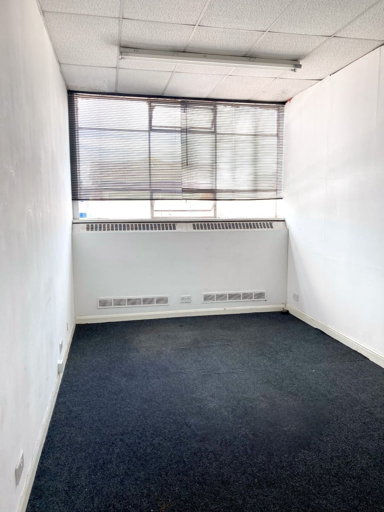 Unit 206 Private Office Studios to Rent in Tottenham Seven Sisters Haringey North London