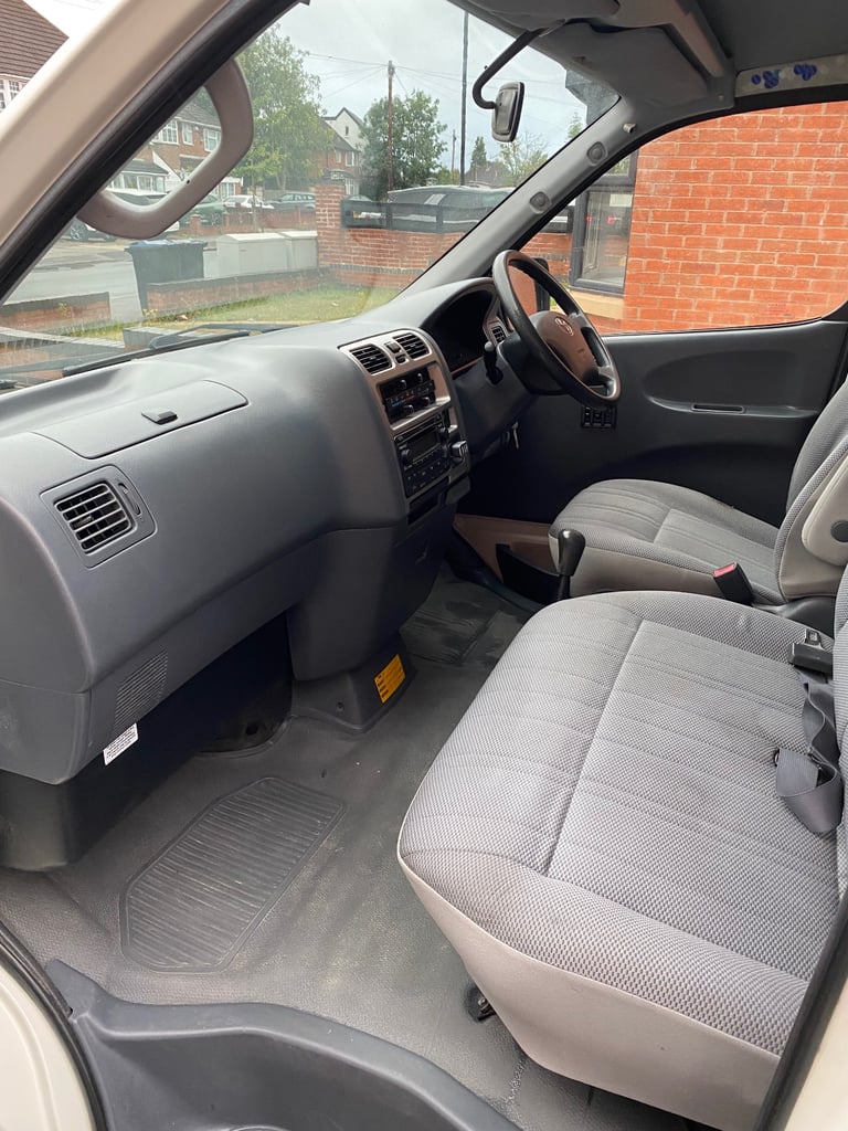 Toyota, HIACE, Panel Van, 2008, Manual, 2494 (cc)