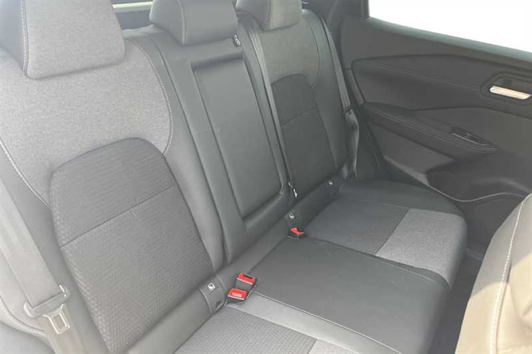 2025 Nissan Qashqai 1.3 DIG-T MH N-CONNECTA 5DR Hatchback Petrol Manual