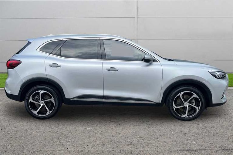 2024 MG MG HS 1.5 T-GDI TROPHY 5DR Hatchback Petrol Manual