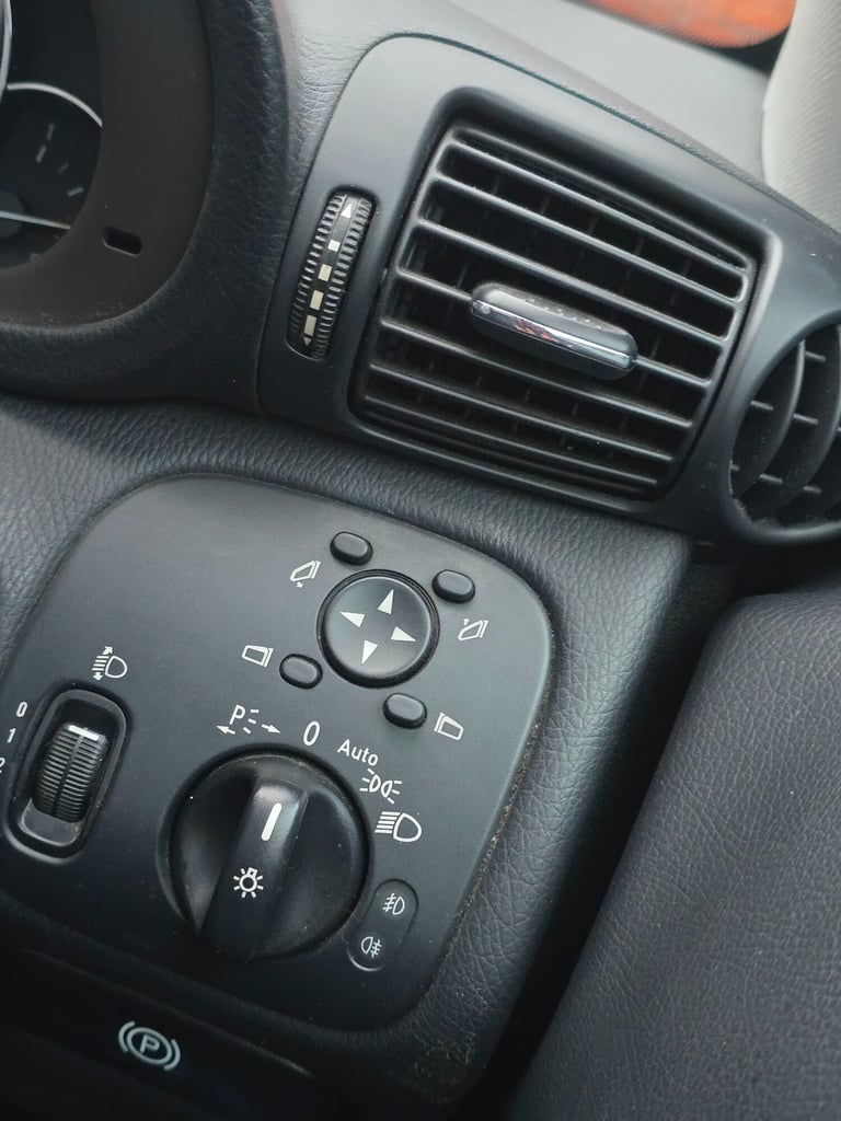 2007 Mercedes-Benz C Class C200 CDI SE 3dr Auto COUPE Diesel Automatic