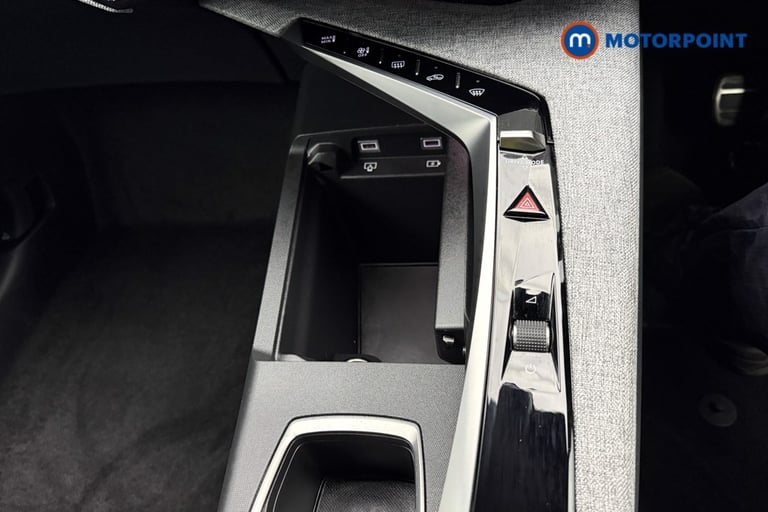 2024 Peugeot 3008 157kW GT 73kWh 5dr Auto SUV Electric Automatic