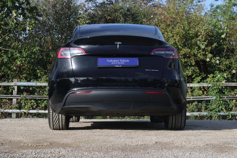2022 Tesla Model Y (Dual Motor) Long Range Auto 4WDE 5dr MPV Electric Automatic