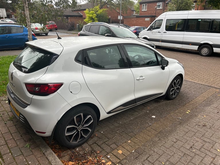 Renault, CLIO, Hatchback, 2019, Manual, 898 (cc), 5 doors