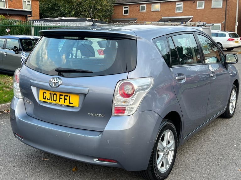 2010 Toyota Verso 1.6 V-matic TR 5dr MPV Petrol Manual