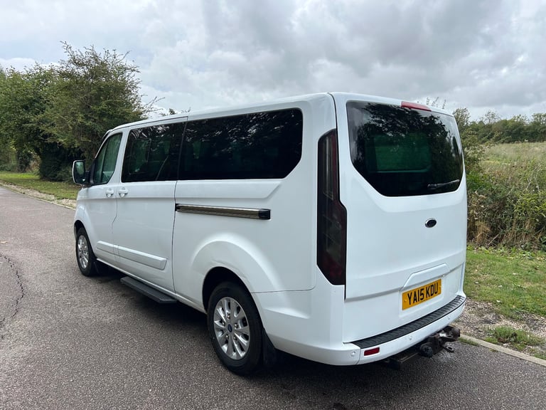 FORD TRANSIT TOURNEO LIMITED 9 SEATER MINIBUS 2015 LWB LONG MOT FULL SERVICE HISTORY