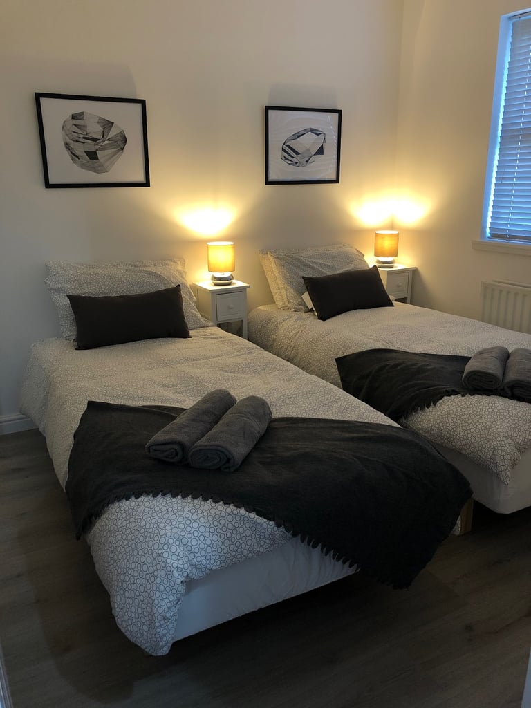 INEOS CONTRACTORS, Grangemouth - 2 bedroom flat, £210 each a week. 2 mins from INEOS/motorway