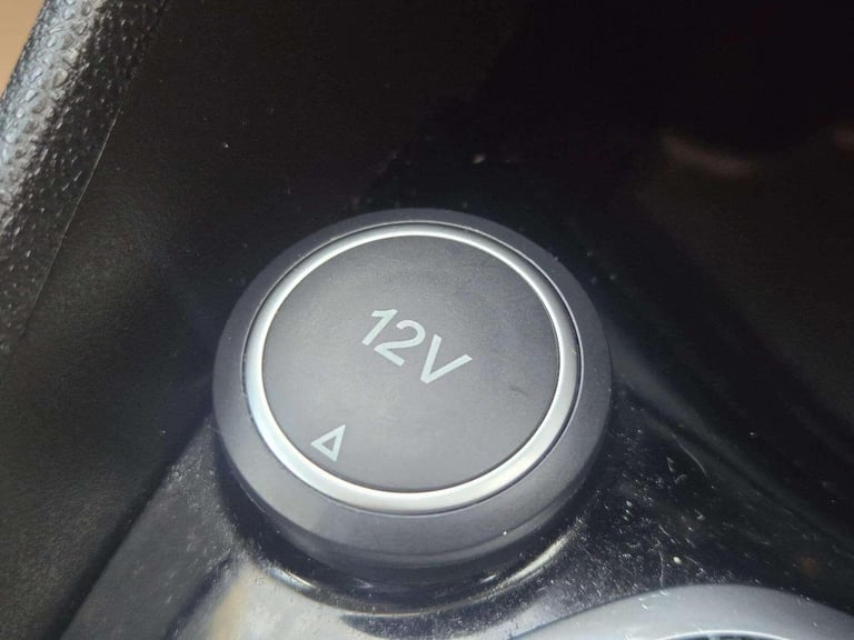 2017 Ford Fiesta 1.1 Ti-VCT Zetec Euro 6 (s/s) 3dr HATCHBACK Petrol Manual