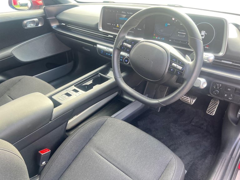  Hyundai Ioniq 6 77.4kwh Premium Saloon 4dr Electric Auto 228 Ps Electric