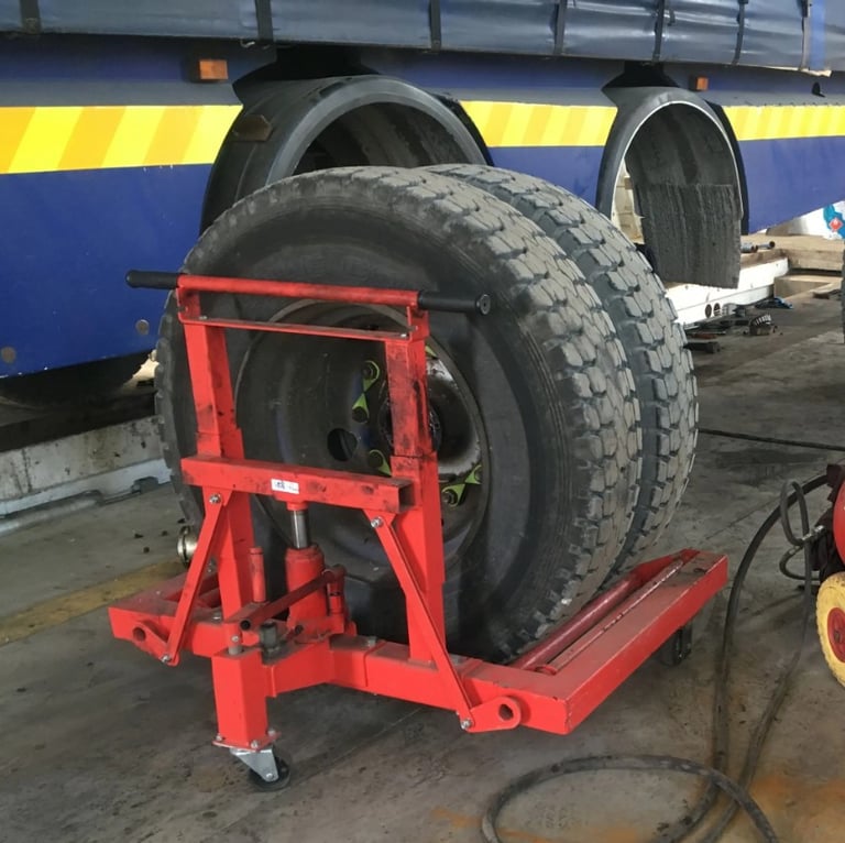 Heavy Duty Truck Wheel Dolly / Trolley 3/4 Ton For Dual Wheels & Tyre ...