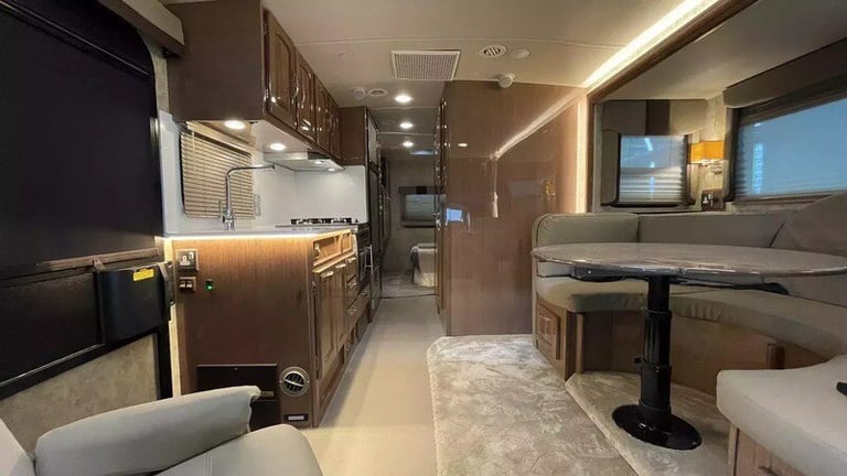 2009 FORD WINNEBAGO ASPECT 28B American RV Motorhome   Petrol Automatic