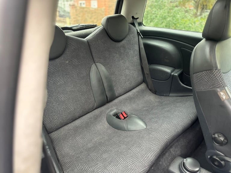 2004 MINI Hatch 1.6 Cooper 3dr HATCHBACK PETROL Manual