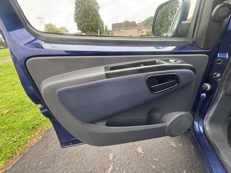  Citroen Nemo Multispace 1.4 HDi Sensodrive Euro 4 5dr Diesel Automatic