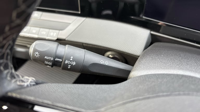 2022 Vauxhall Astra 1.2 Turbo Design 5dr HATCHBACK PETROL Manual