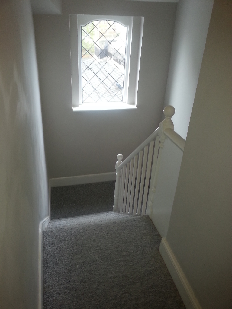 Bedsit to rent with own shower and toilet in Hertford rd N9 7EL